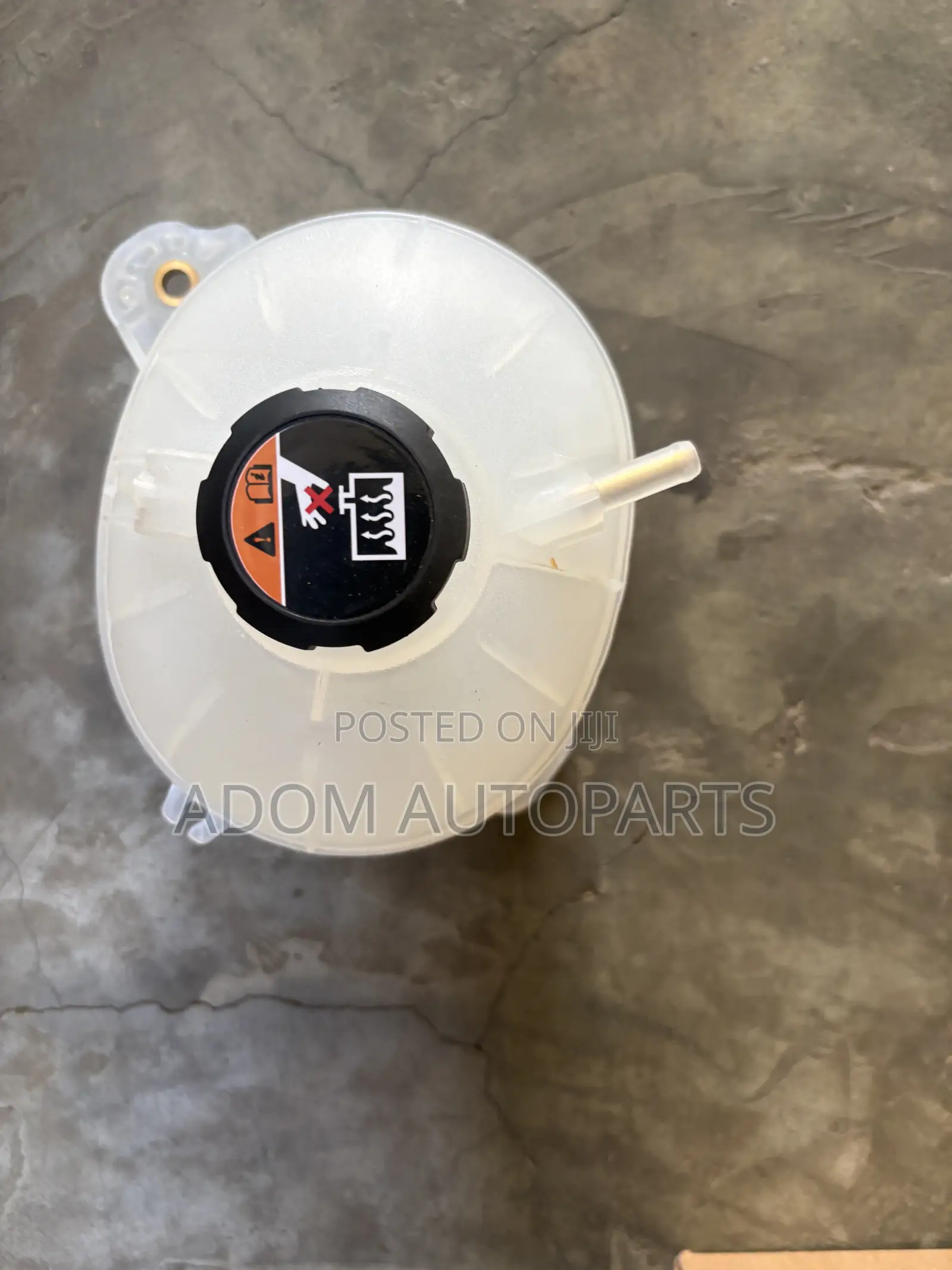 Hyundai Tucson Santafe Reservoir Bottle Tank