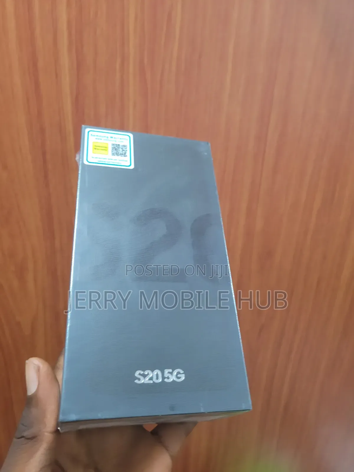 New Samsung Galaxy S20 128 GB Black