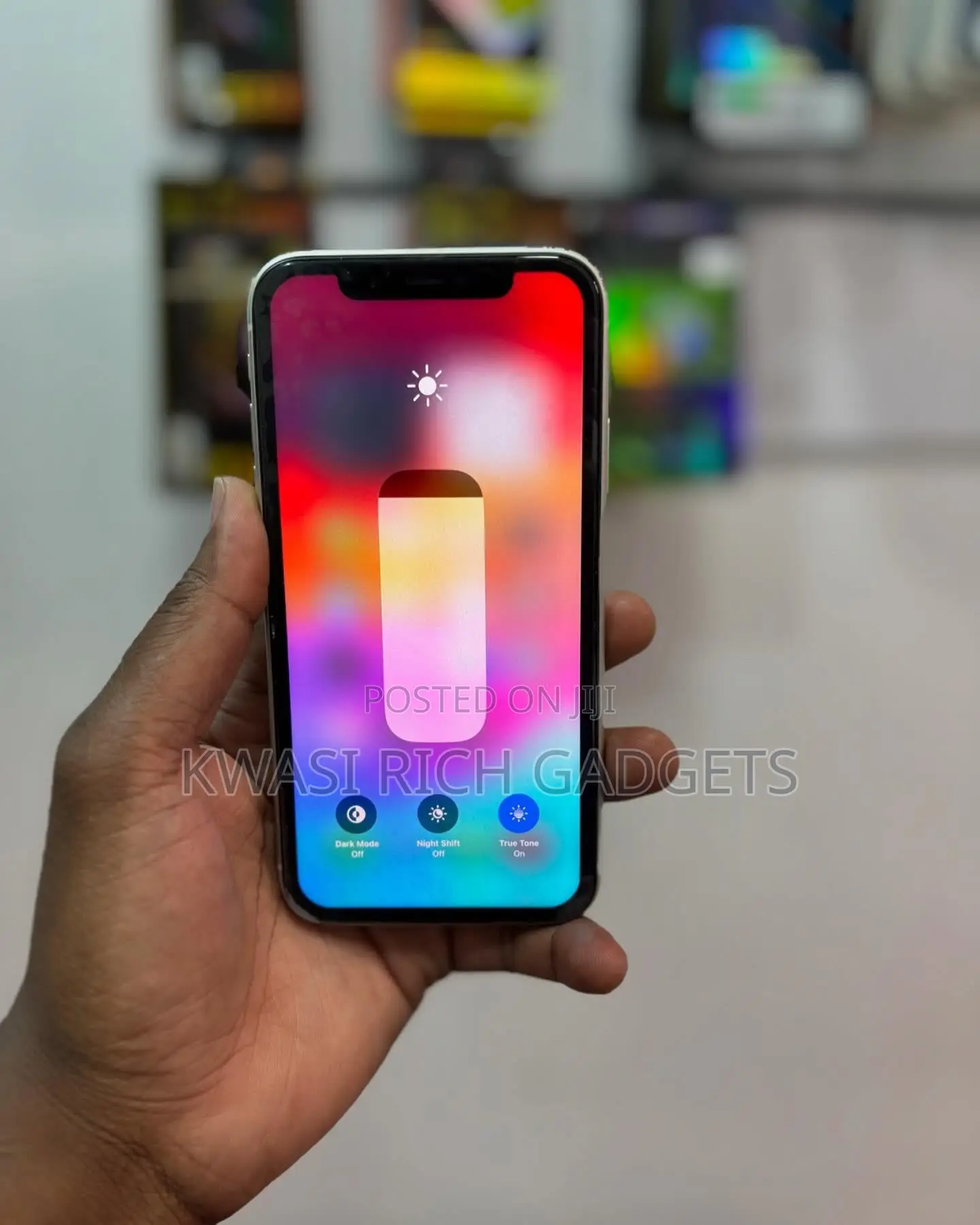 Apple iPhone 11 64 GB White
