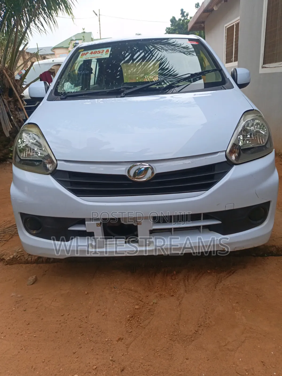 Daihatsu Mira 2016 Blue