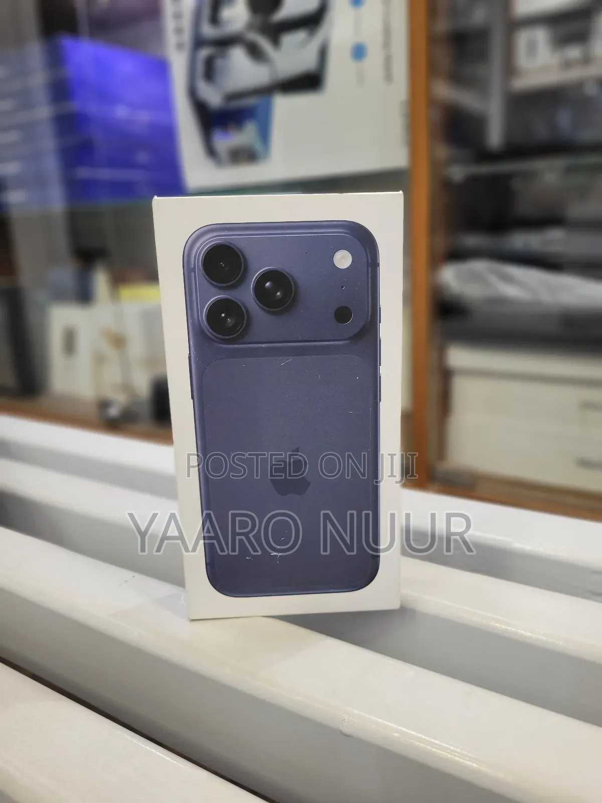 New Apple iPhone 17 Pro Max 256 GB Blue