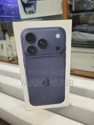 New Apple iPhone 17 Pro Max 256 GB Blue