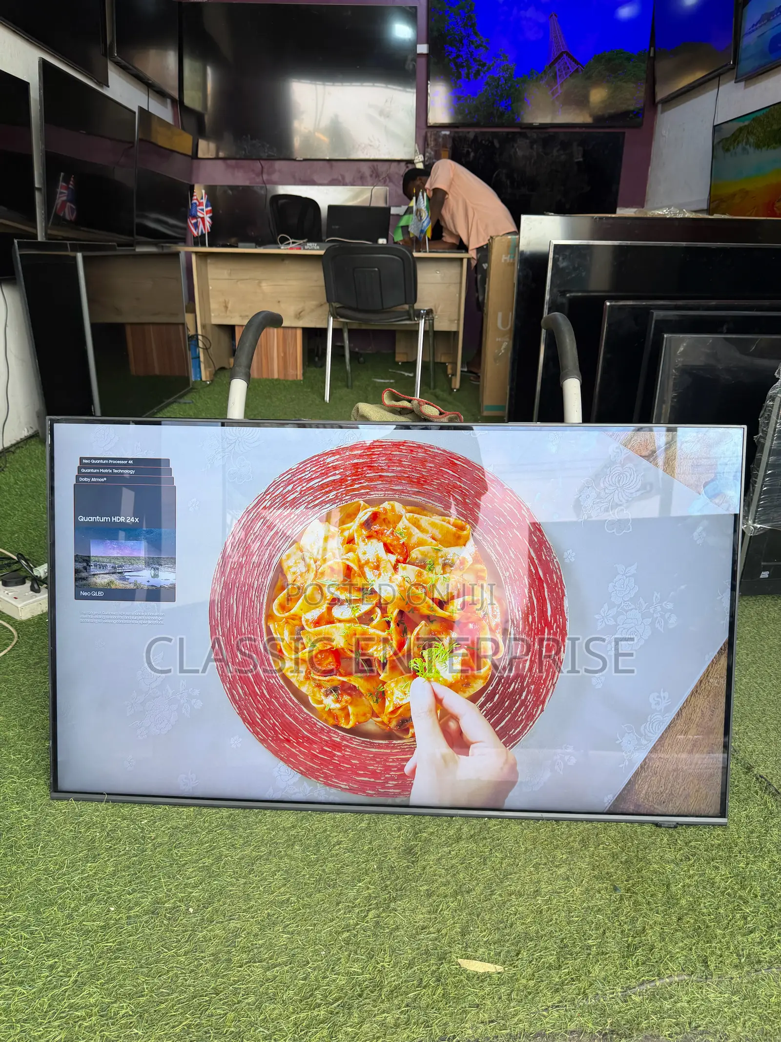 Samsung 43 Inches Neo Qled Digital Premium Uhd Graphics TV