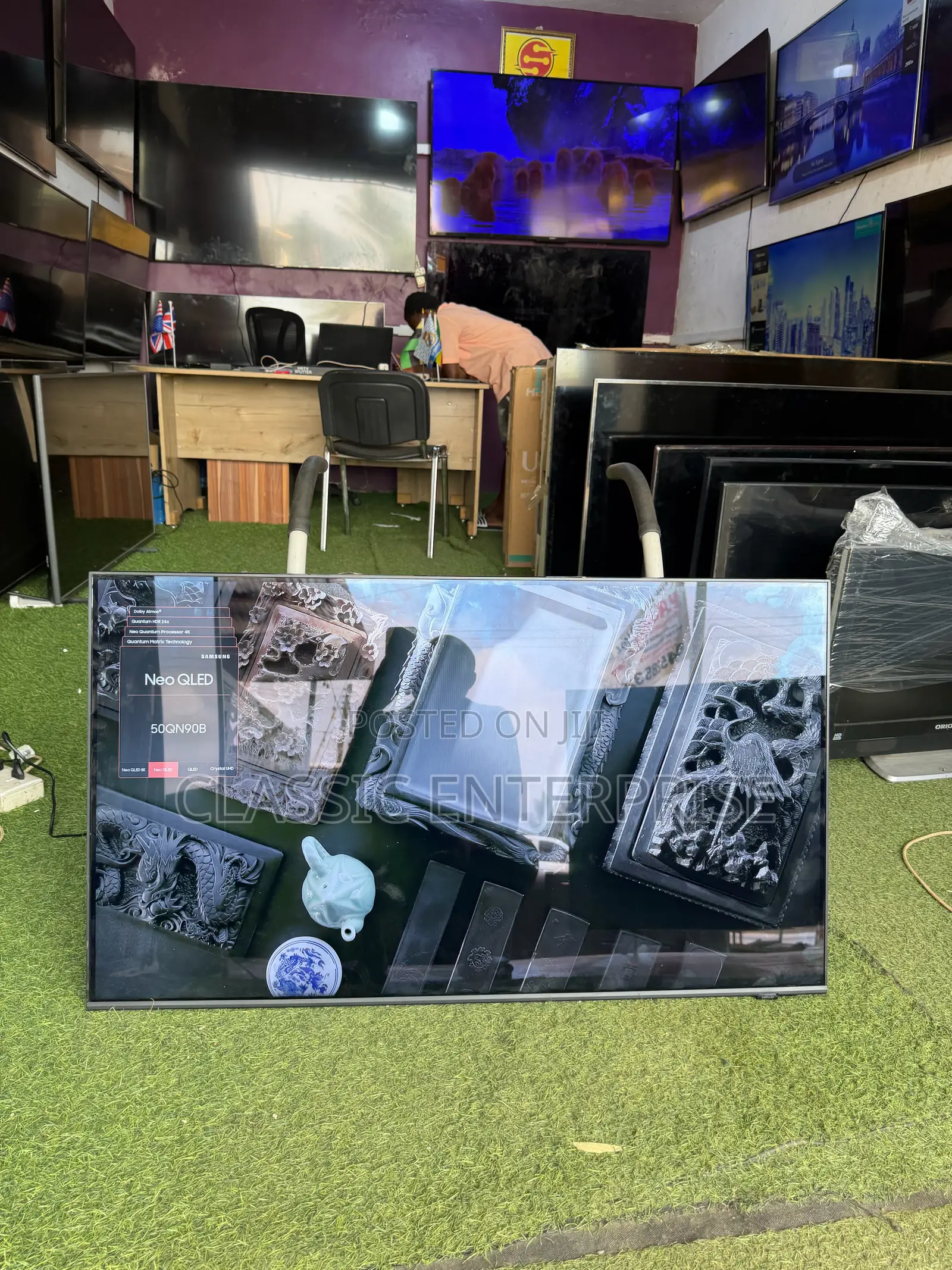 Samsung 43 Inches Neo Qled Digital Premium Uhd Graphics TV