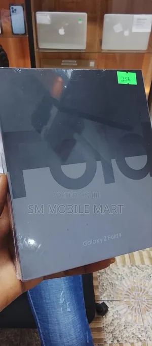 New Samsung Galaxy Z Fold4 256 GB Green