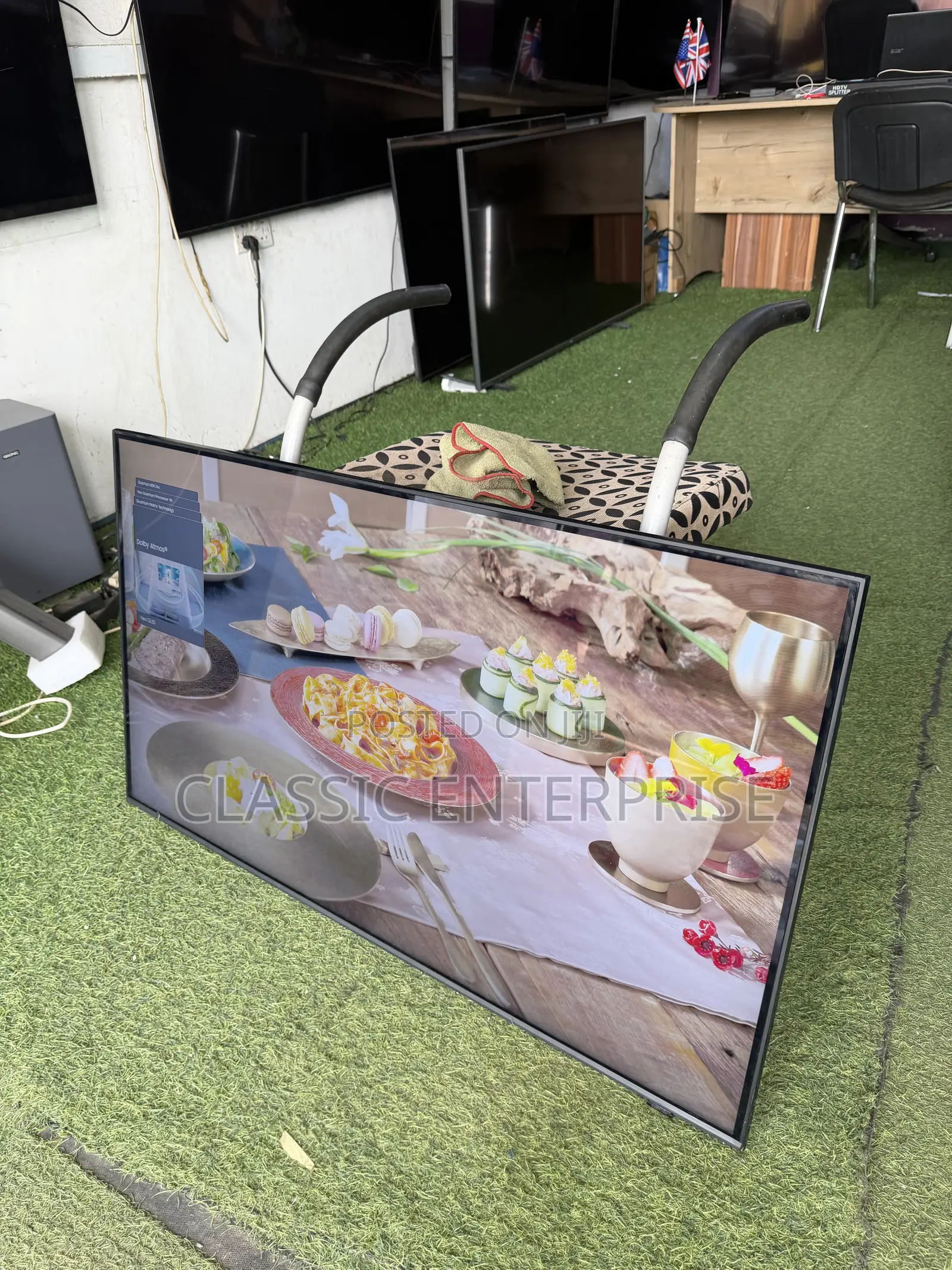 Samsung 43 Inches Neo Qled Digital Premium Uhd Graphics TV