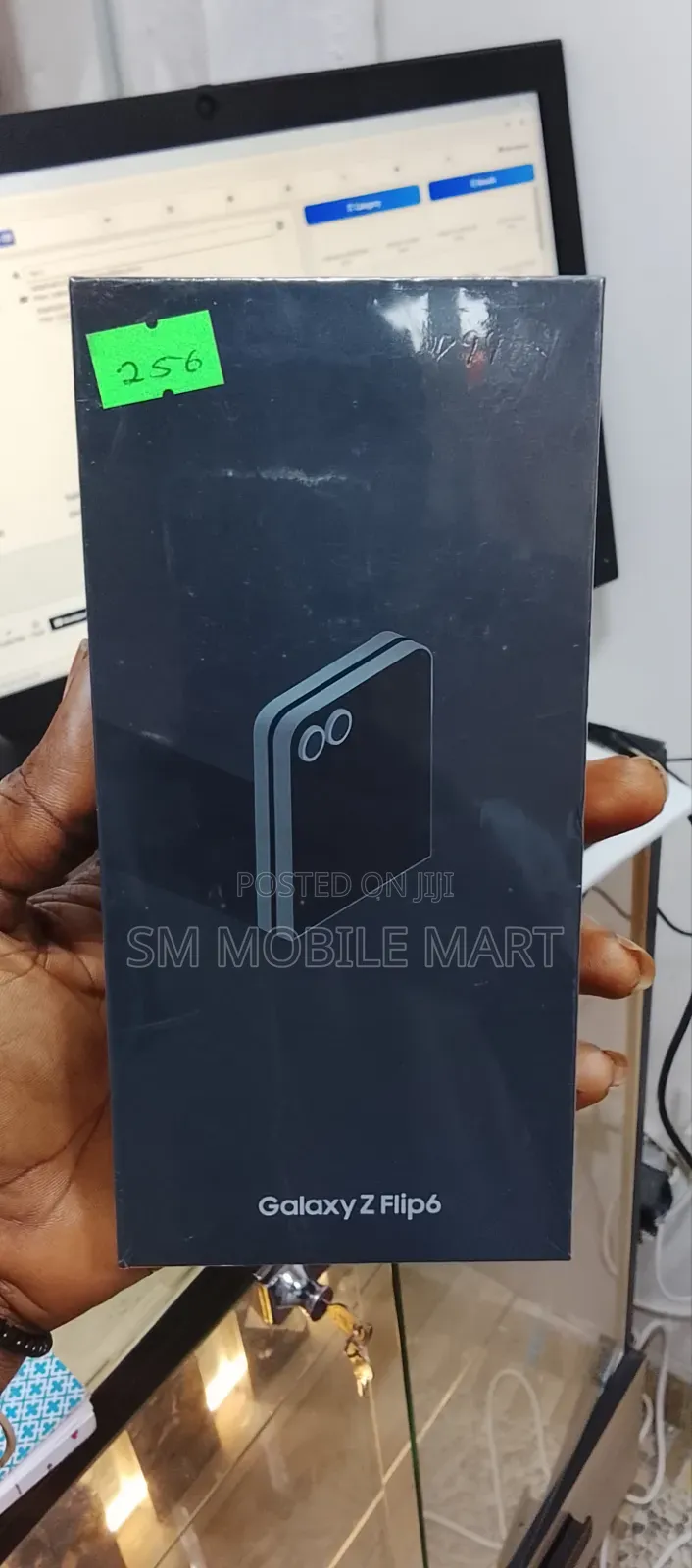 New Samsung Galaxy Z Flip6 256 GB White