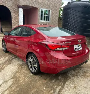 Hyundai Elantra GLS Sedan FWD (1.8L 4cyl 6A) 2013 Red