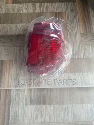 Lexus Lx 570 2016-2021 Rear Bumper Reflector