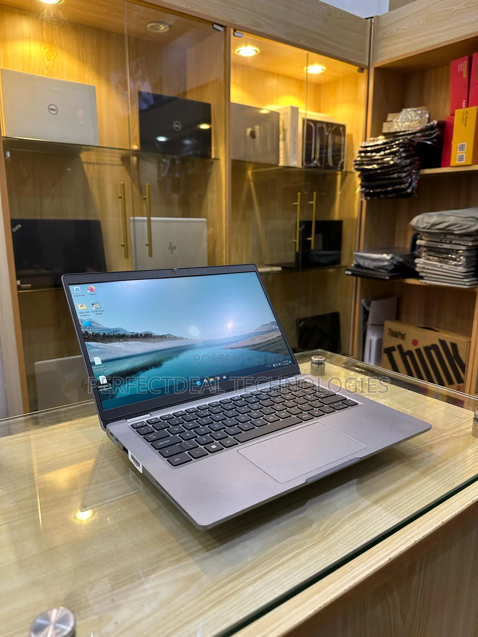 New Laptop Dell Latitude 5320 16GB Intel Core i5 SSD 512GB