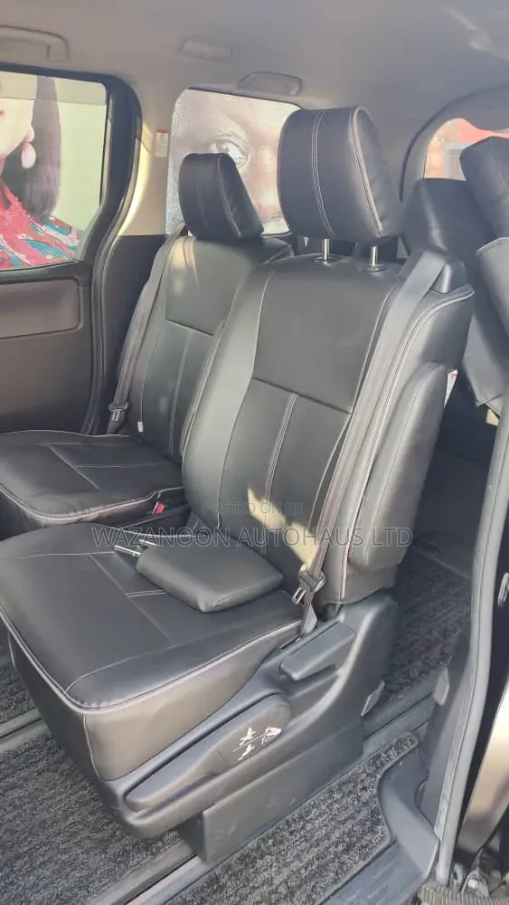 Toyota Voxy 2014 Black