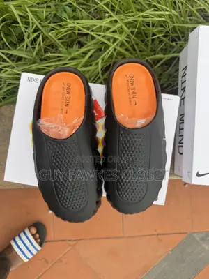 Nike Mind Slipper