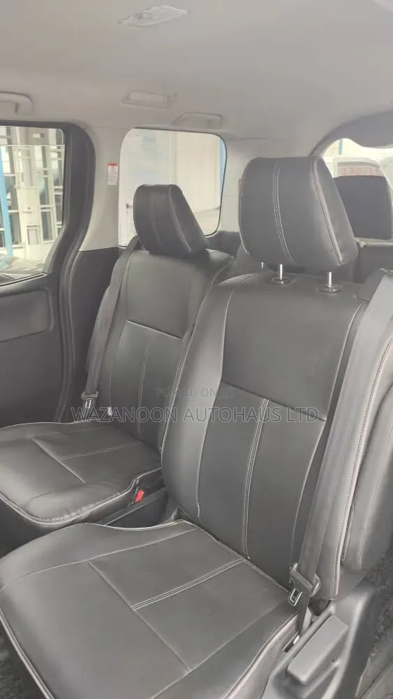 Toyota Voxy 2014 Black