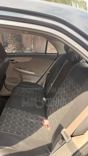 Toyota Corolla 2012 Black