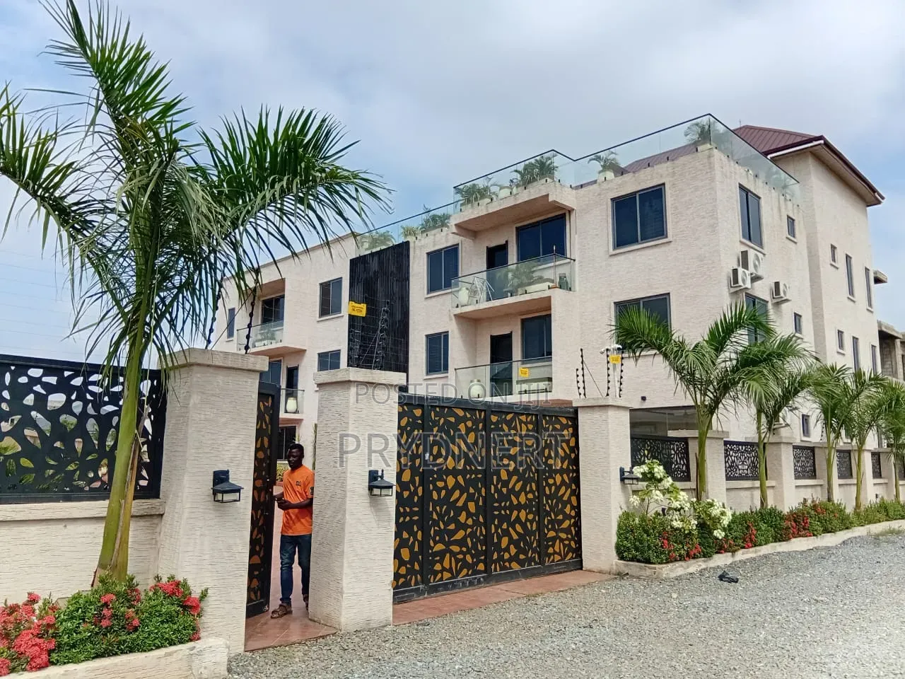 2bdrm Apartment in C25, Community 25 for rent