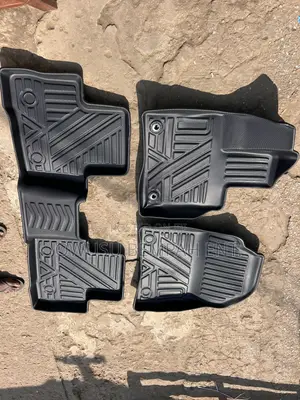 Rav-4 3d Floor Mat