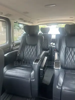 Mini Van - Executive 