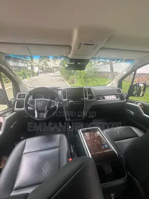 Mini Van - Executive 