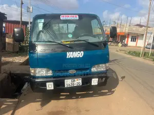 Pick Up Truck