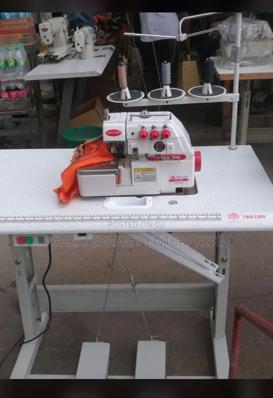 Brandnew Two Lion Industrial Knitting Machine