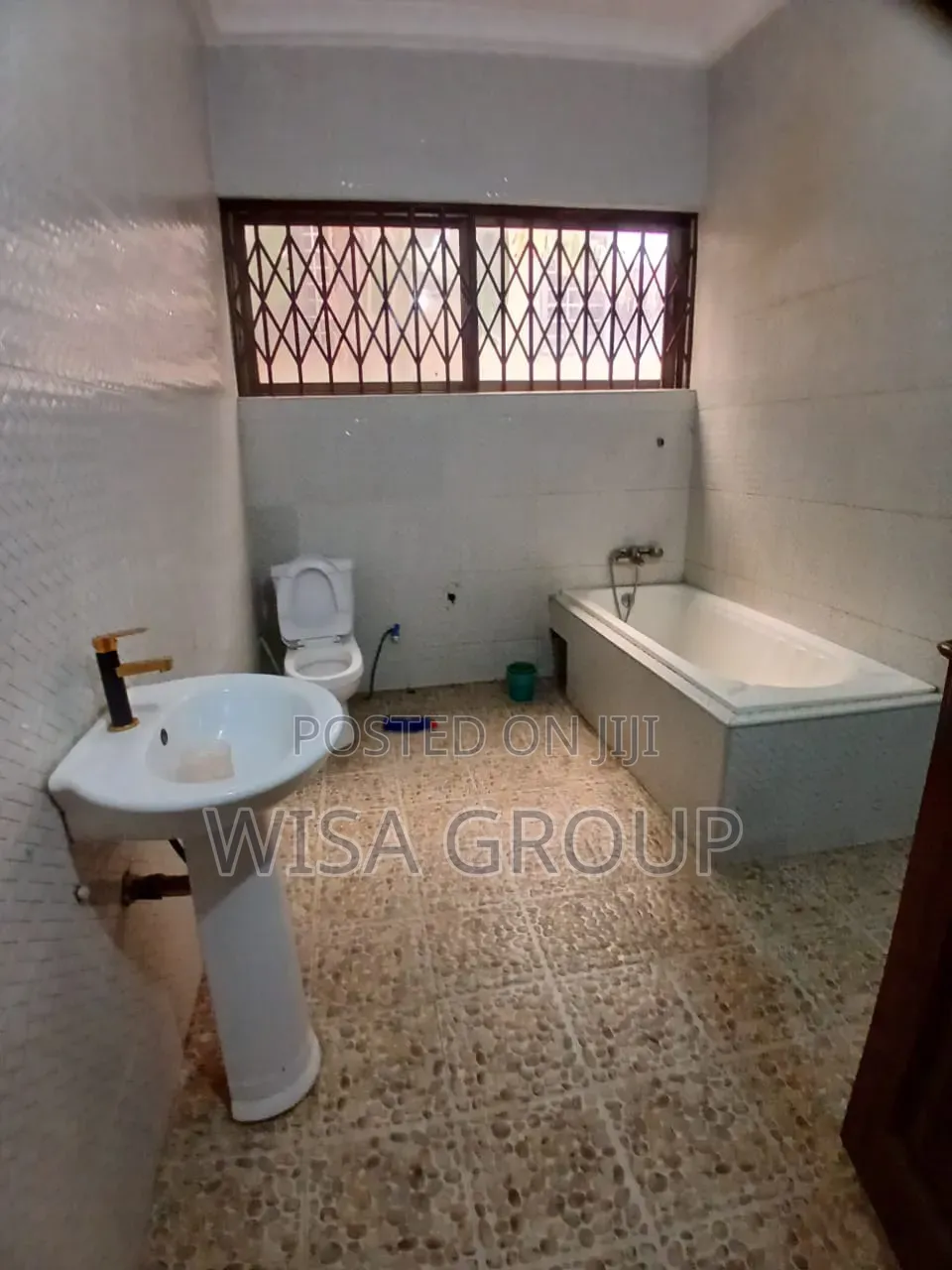 4bdrm House in Wisa Group, Accra Metropolitan for rent