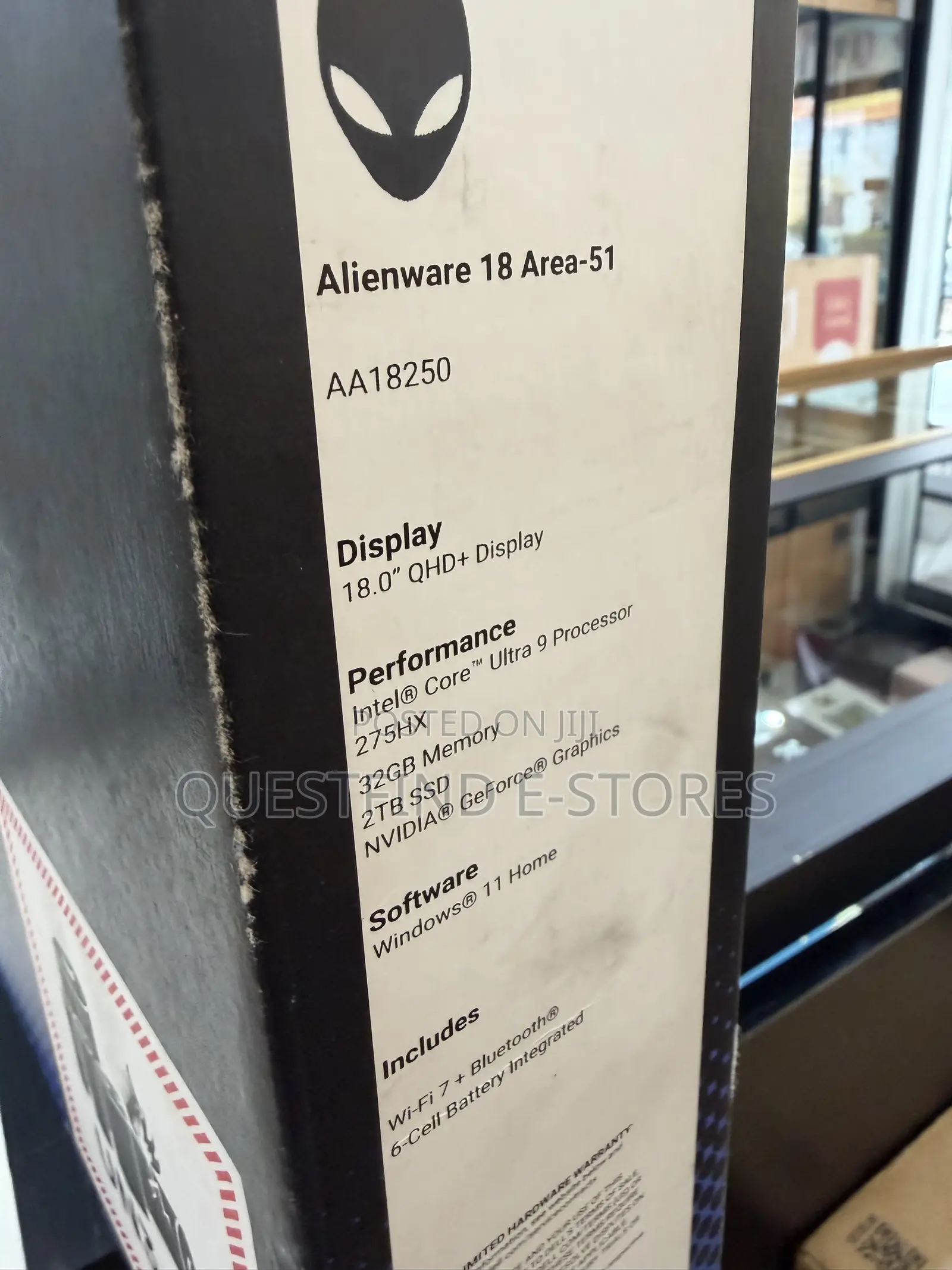 New Laptop Alienware 18 Area-51 32GB Intel Core Ultra 9 SSD 2T