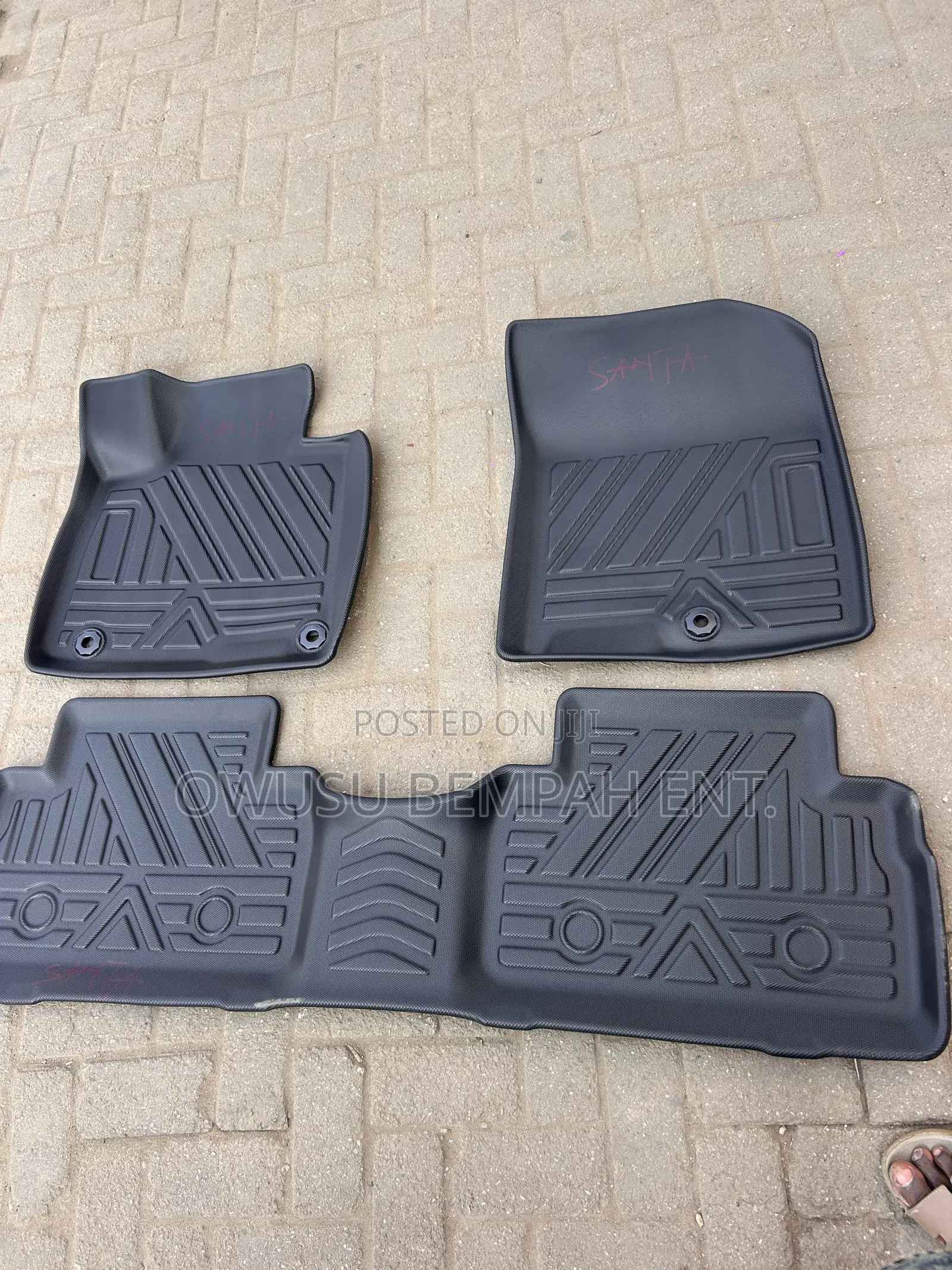 Hyundai Santafe 3-D Floor Mat