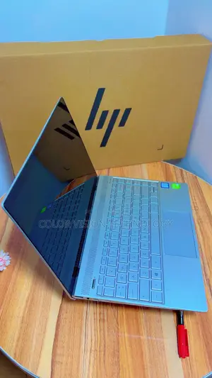 Laptop HP Envy 13t 8GB Intel Core i5 SSD 256GB
