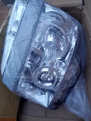 Toyota Voxy Headlights