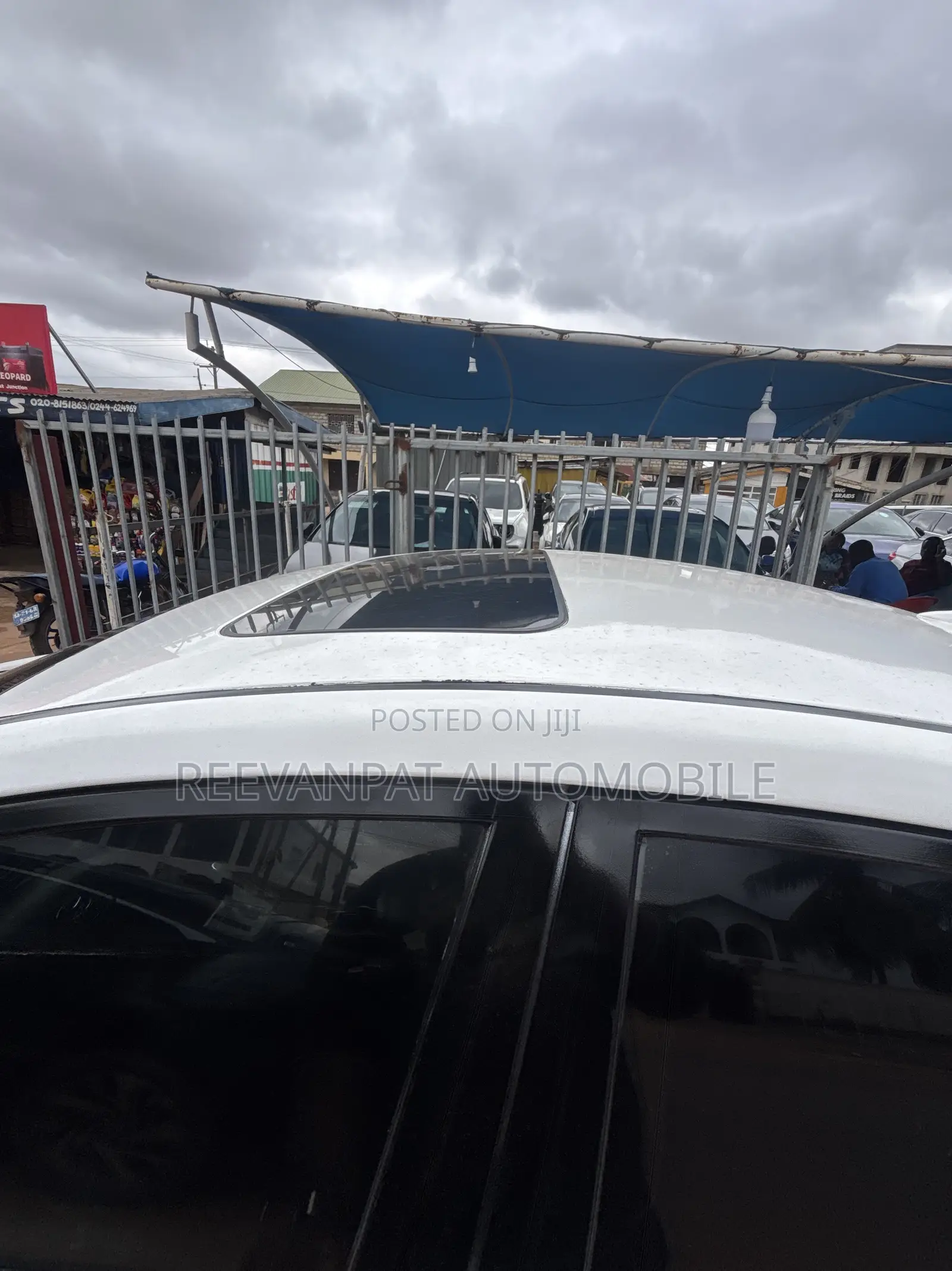 Hyundai Elantra Limited Sedan FWD (1.8L 4cyl 6A) 2013 White