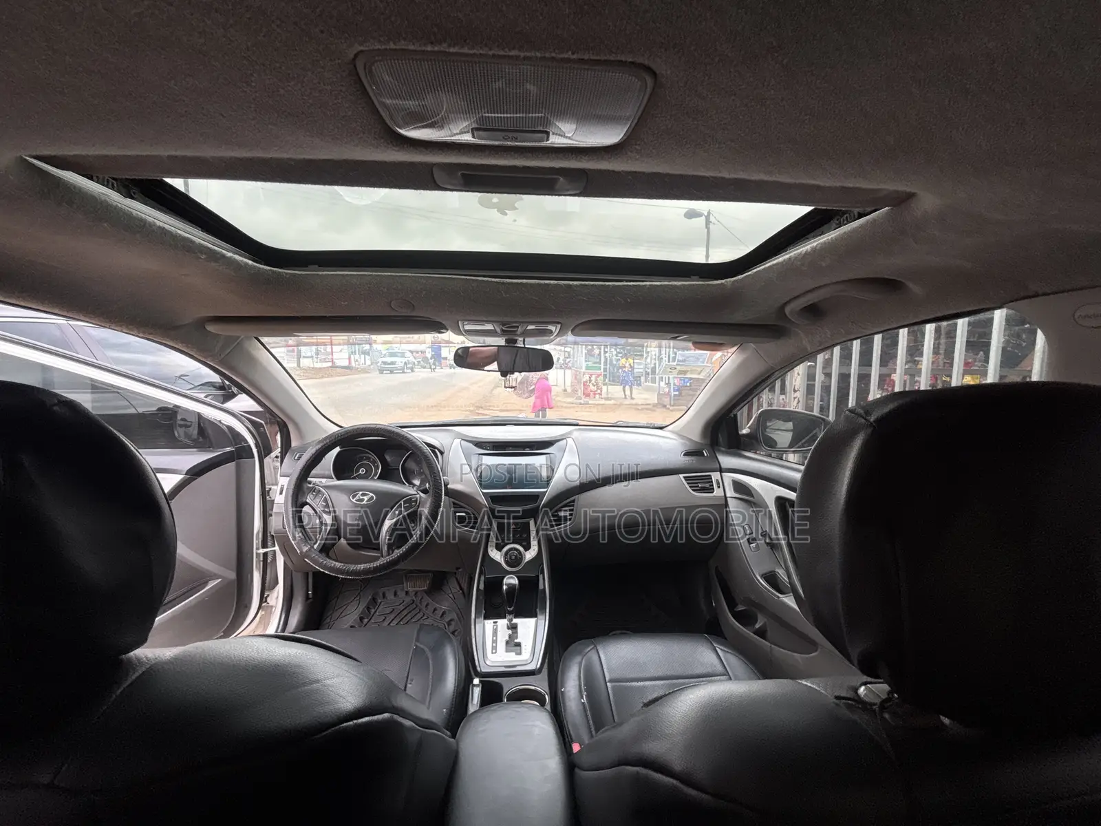 Hyundai Elantra Limited Sedan FWD (1.8L 4cyl 6A) 2013 White