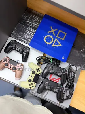 PS4 Consoles Both Jailbreak and Account