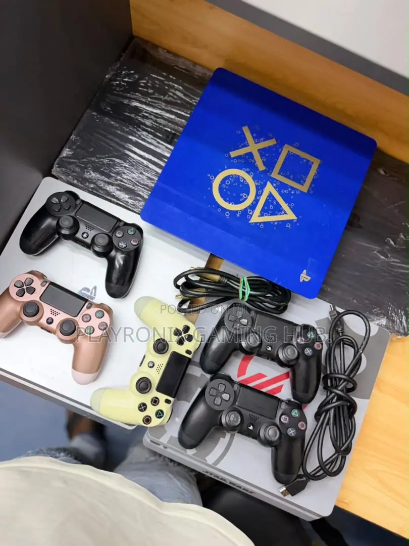PS4 Consoles Both Jailbreak and Account