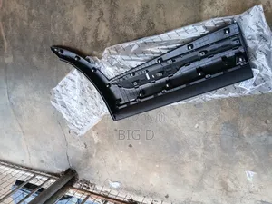 Kia Sportage 2023 ,2024, 2025 Back Door Moulding