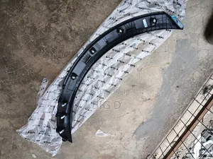 Kia Sportage 2023 ,2024, 2025 Back Fender Moulding