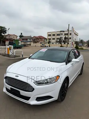 Ford Fusion SE FWD 2016 White