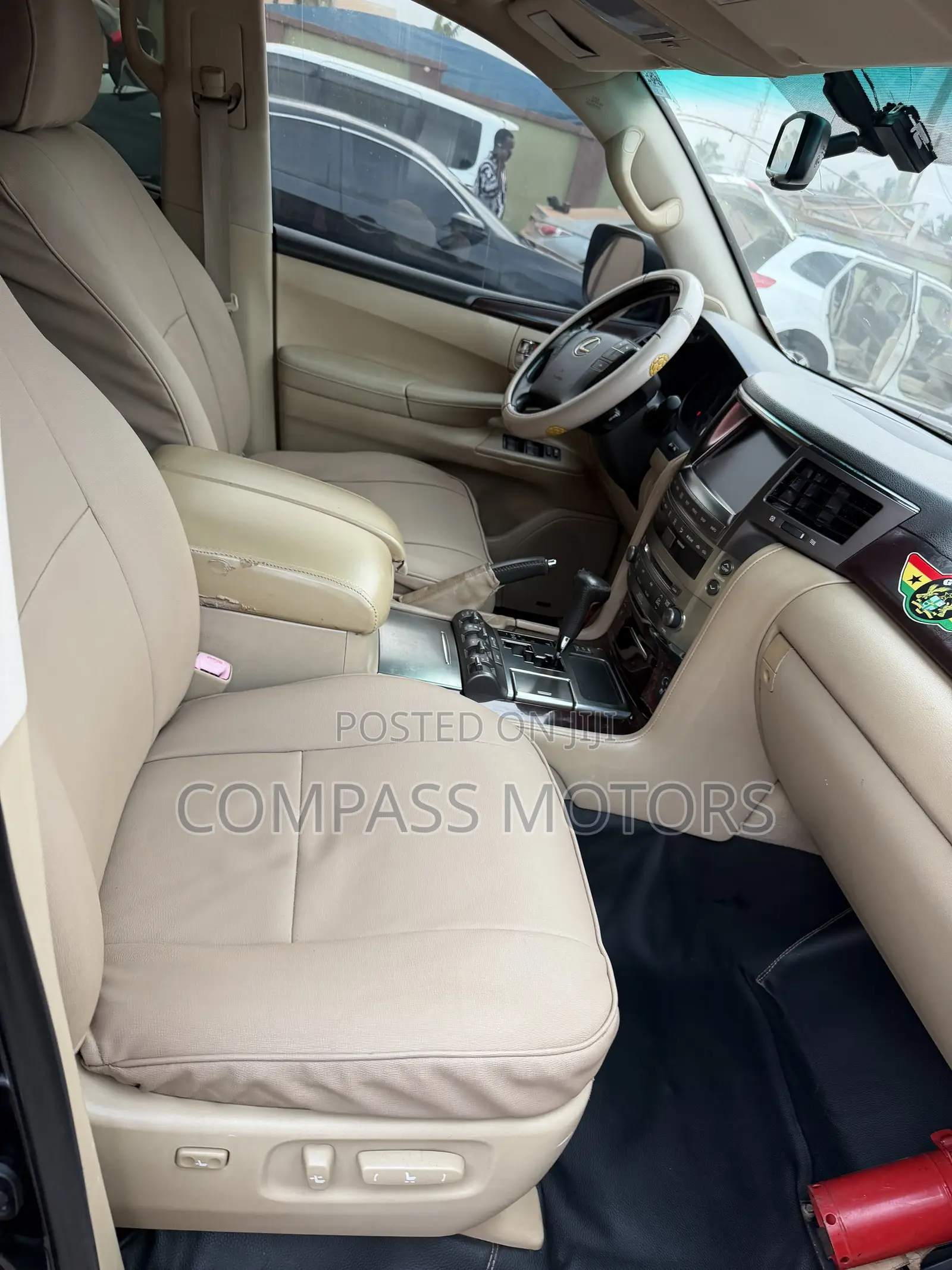 Lexus LX 570 2010 Black