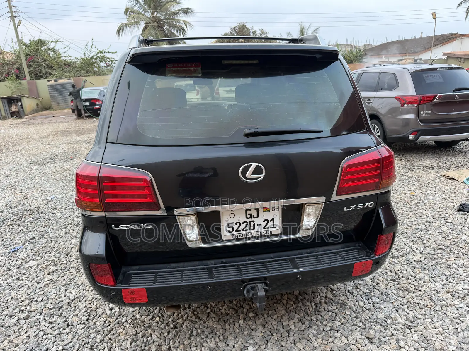 Lexus LX 570 2010 Black