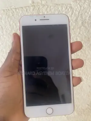 Apple iPhone 7 Plus 128 GB Red