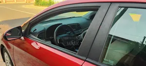 Hyundai Elantra 2017 Red