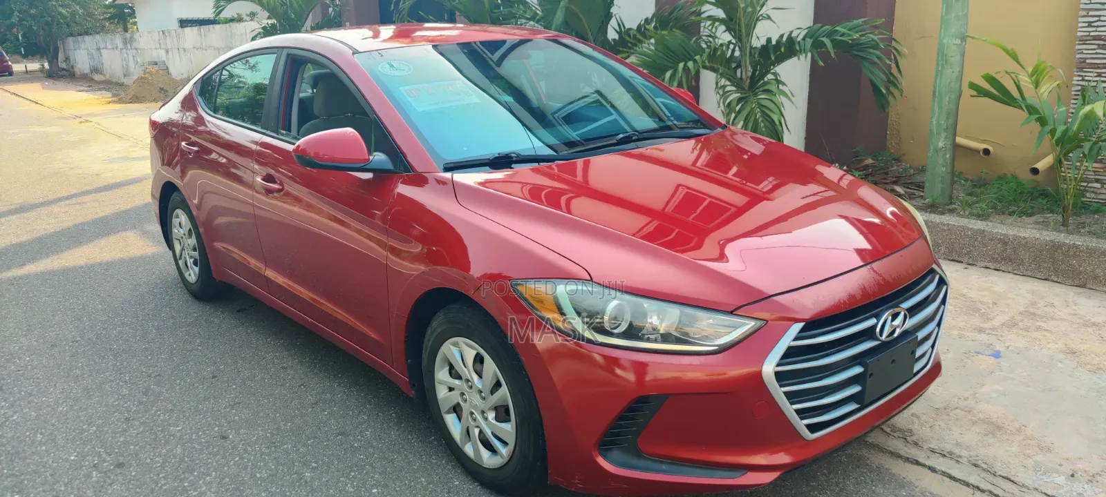 Hyundai Elantra 2017 Red