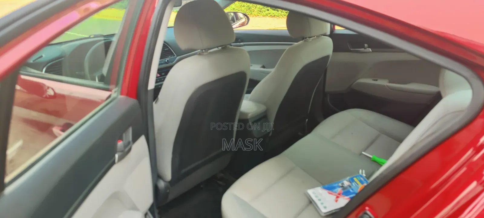 Hyundai Elantra 2017 Red