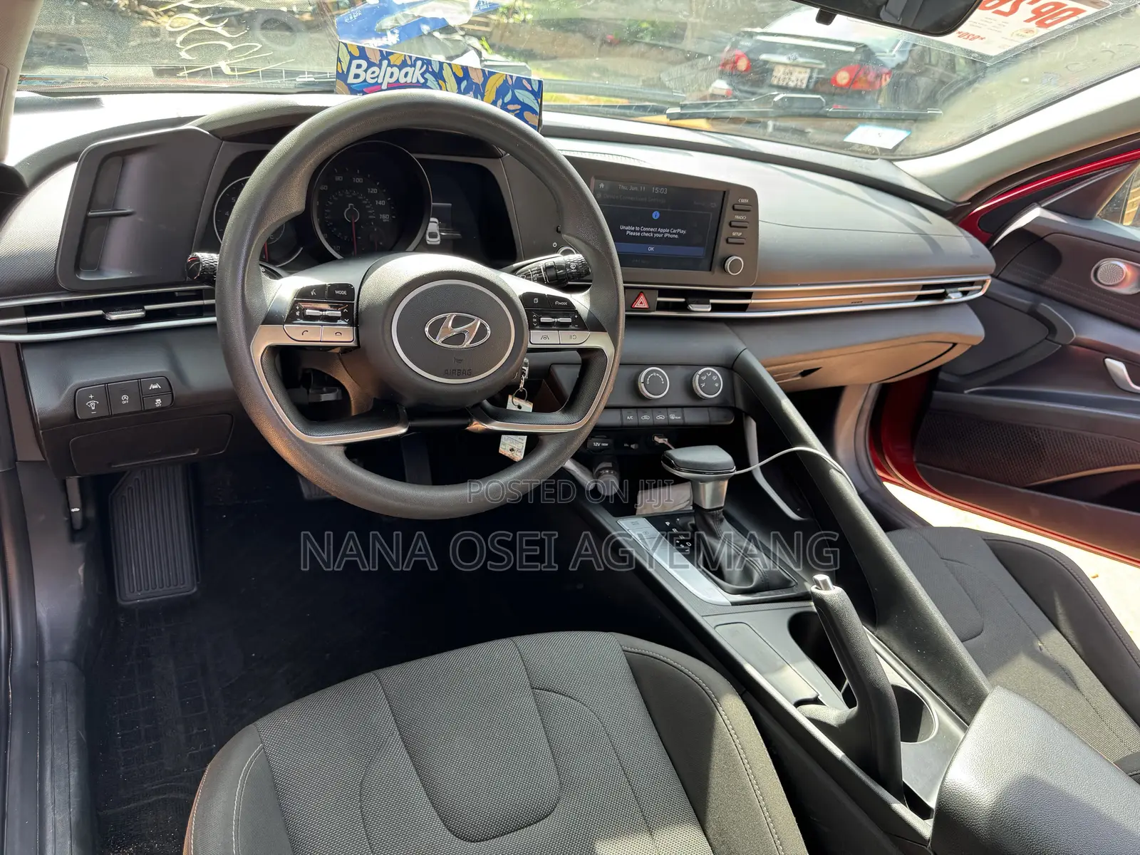 Hyundai Elantra SE 2021 Red