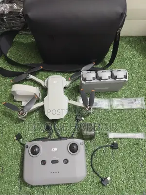 DJI Mini4k Fly More Combo (Almost New)