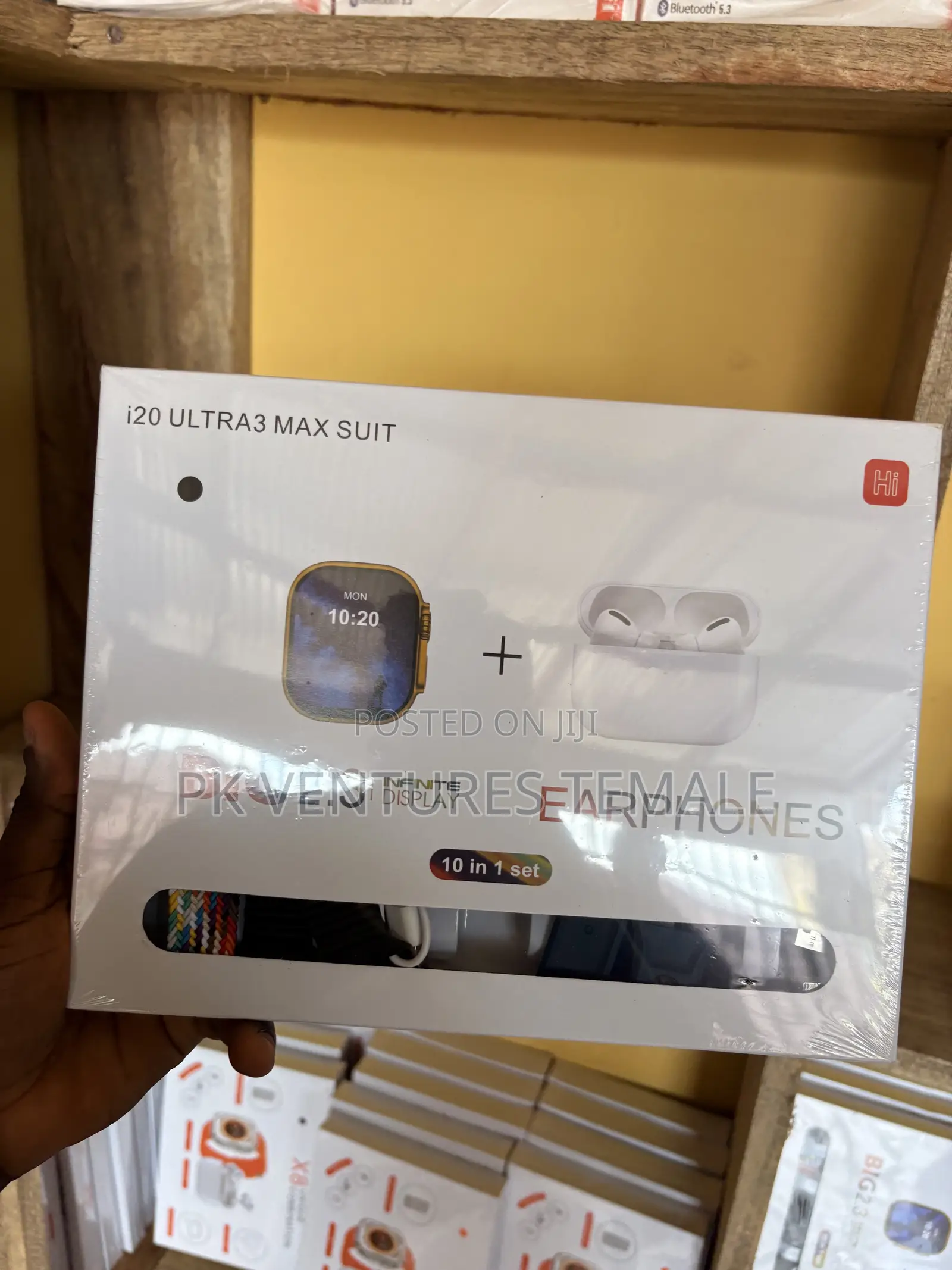 Big 2.3 I20 Ultra3 Smartwatch With AirPods