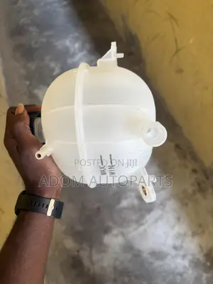 Kia Sorento Sportage Reservoir Bottle Tank