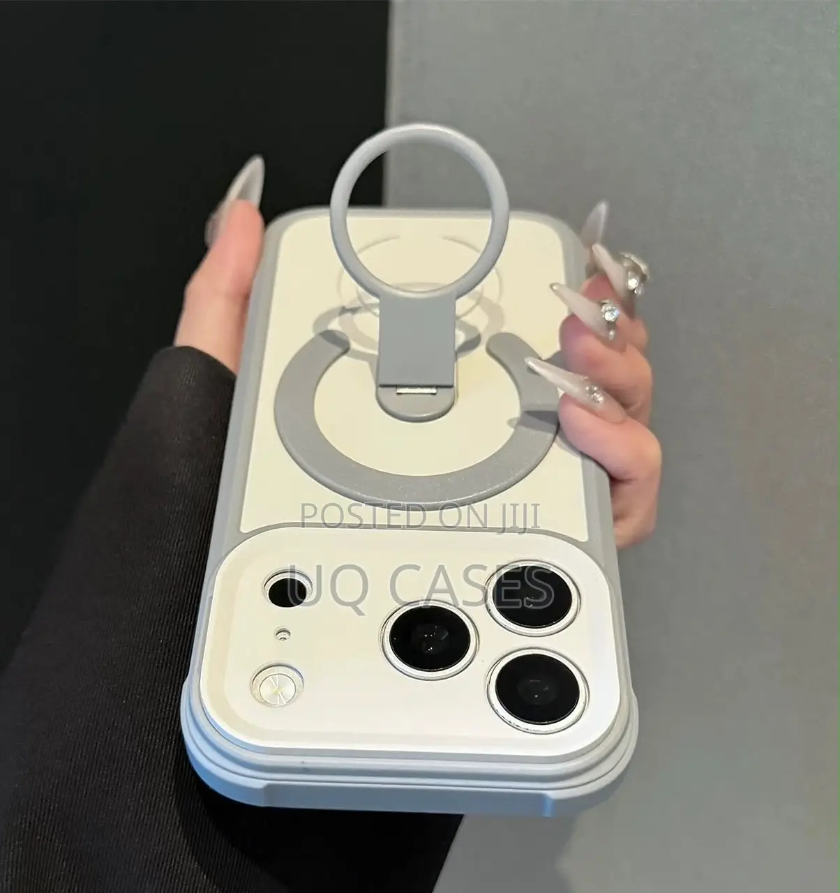 17 Pro Max Classic MagSafe iPhone Cases (Free Delivery Accra)