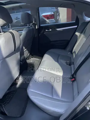 Honda Civic EX-L Sedan 2018 Matt Black