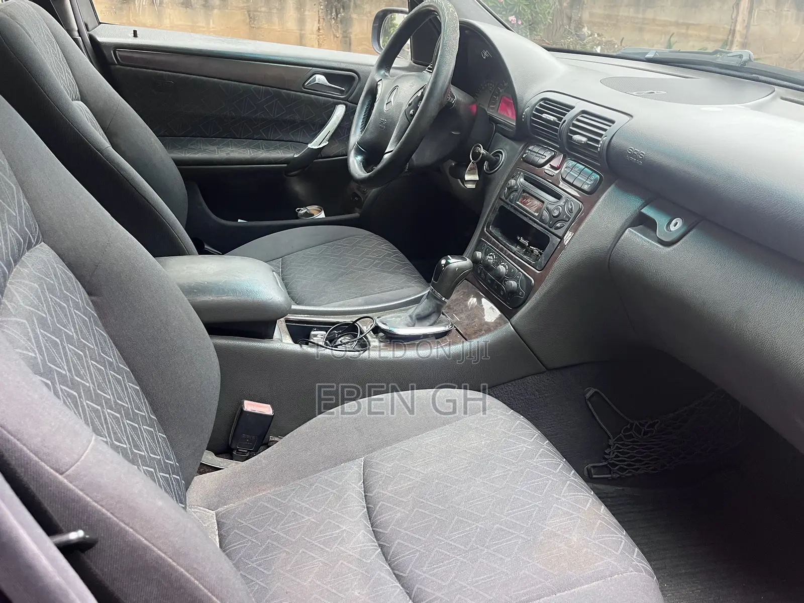 Mercedes-Benz C180 2002 Black