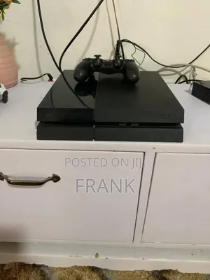 Sony PS4 Console